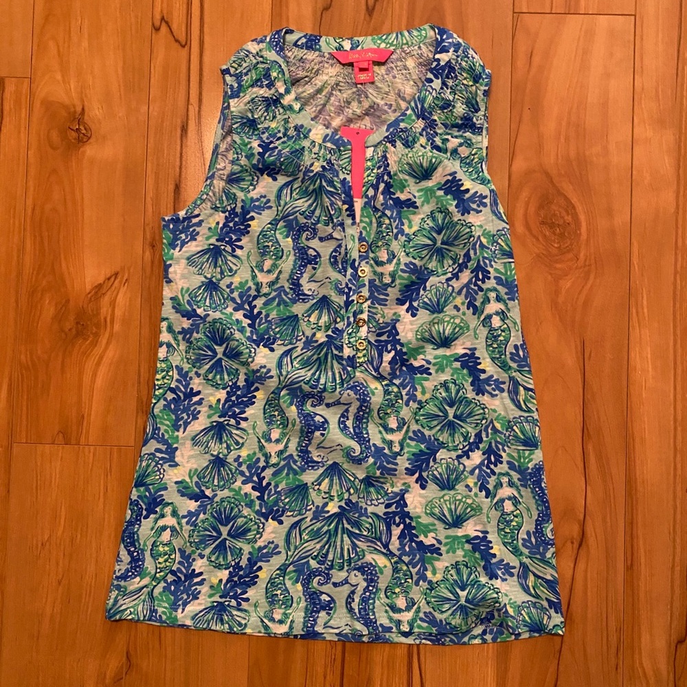 Lilly Pulitzer Essie top in seeing double